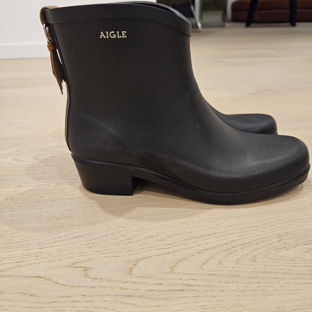 Aigle Miss Juliette Rain Boots, Size 9